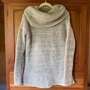 Jennifer Lopez Sweater